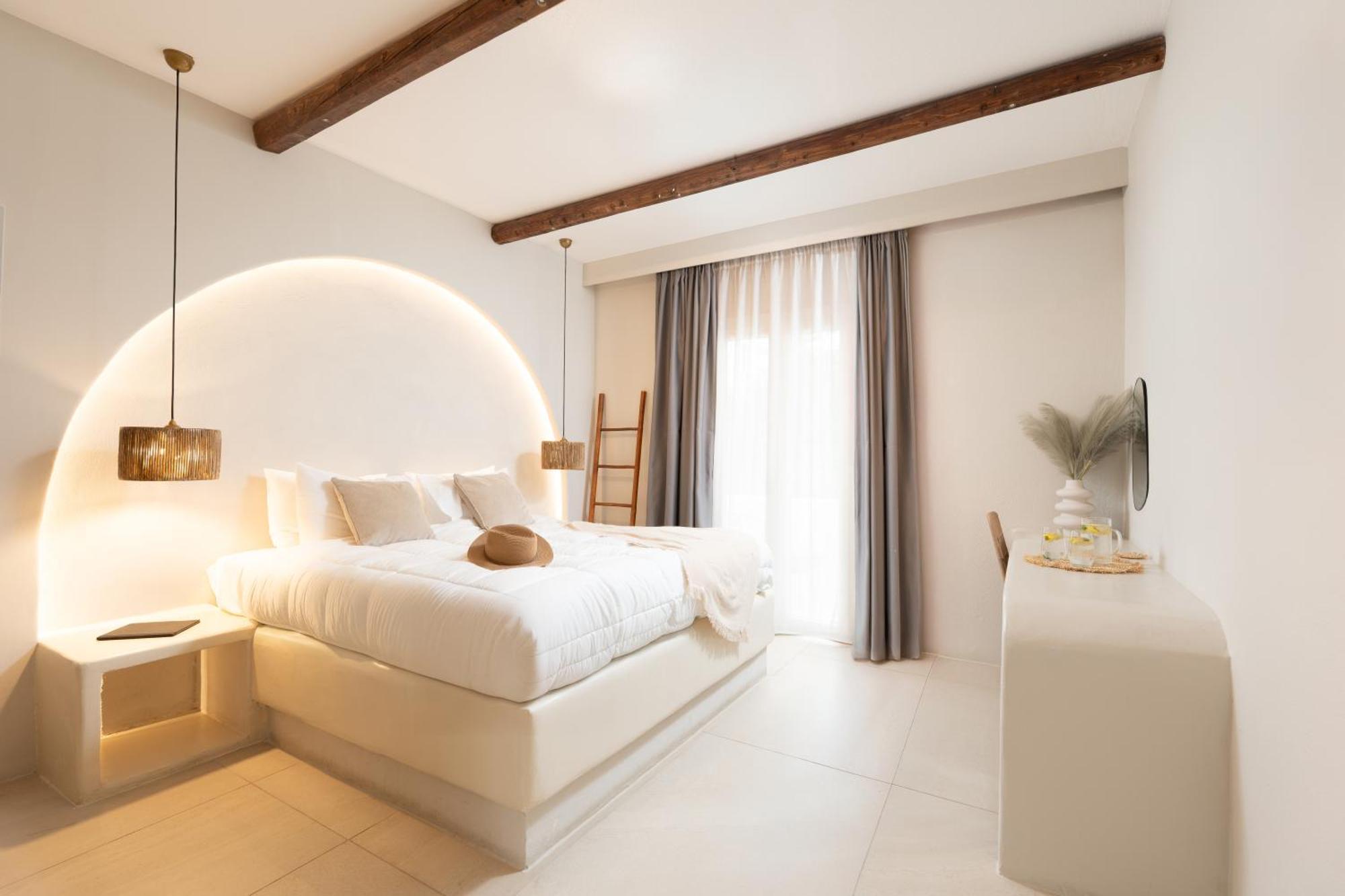 Paridian Elegant Living Hotell Páros Eksteriør bilde