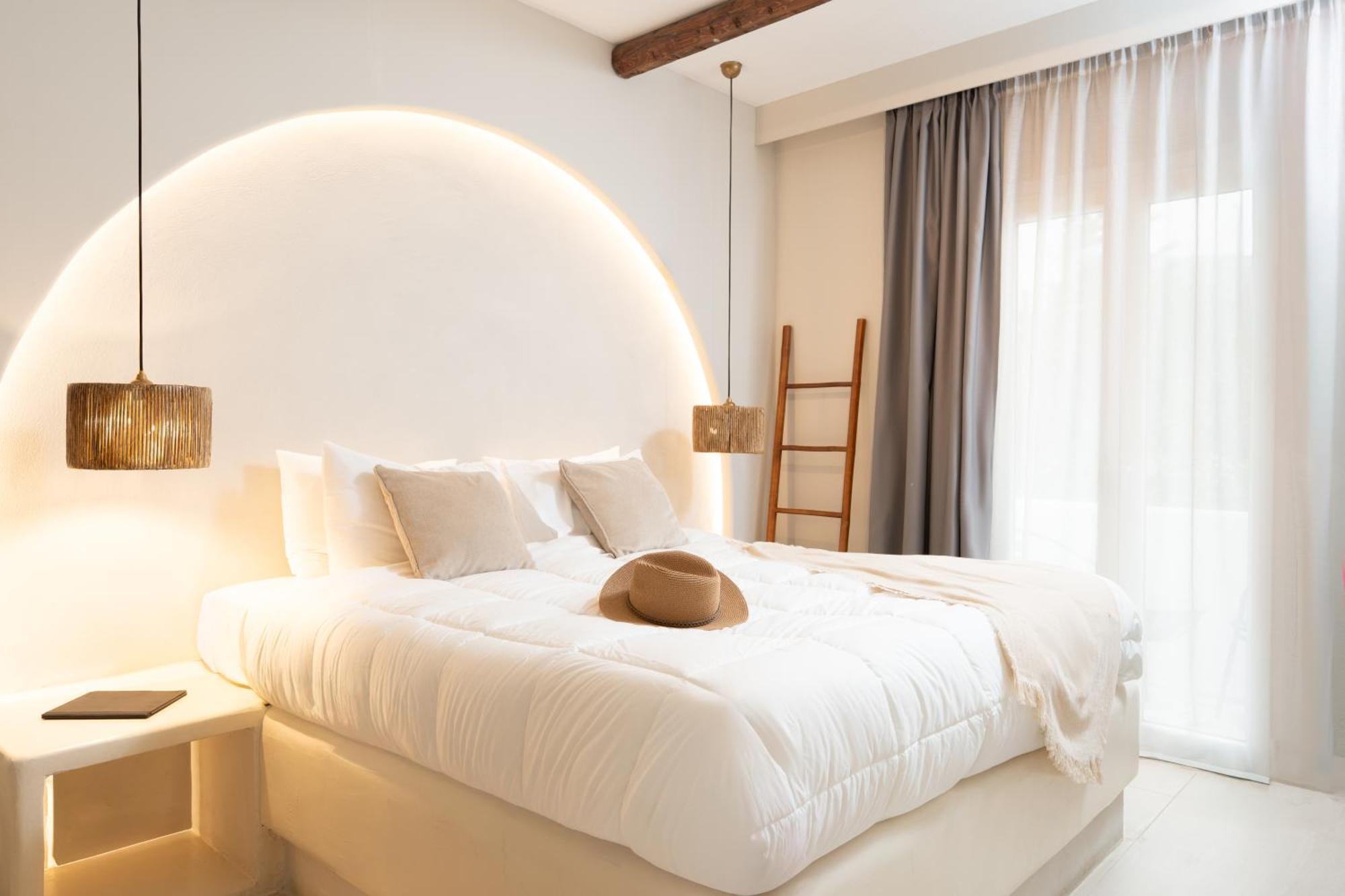 Paridian Elegant Living Hotell Páros Eksteriør bilde